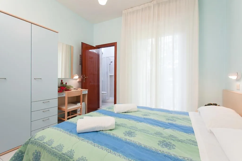 Hotel Santa Martina فيلا مارينا 3*, فيلا مارينا