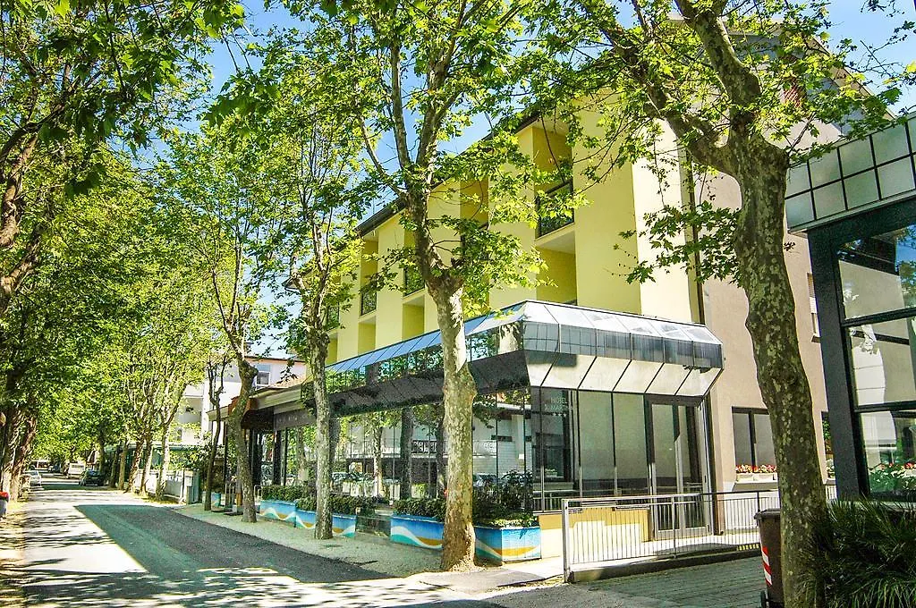 Hotel Santa Martina Villamarina