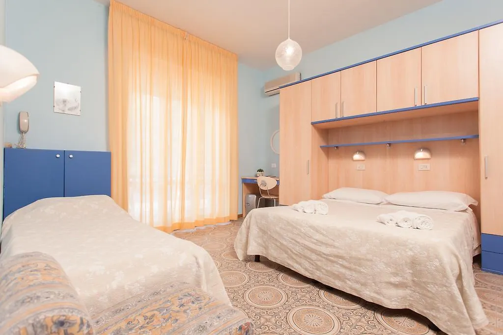 Hotel Santa Martina فيلا مارينا